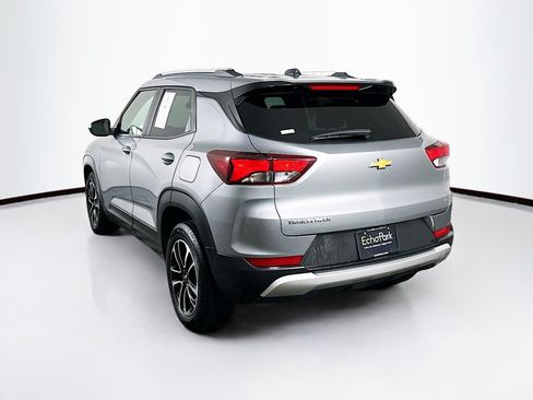Used 2025 Chevrolet TrailBlazer LT FWD image 5