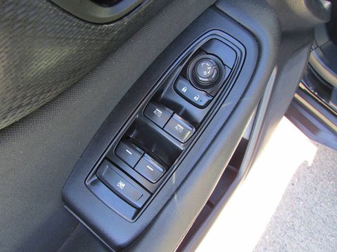Used 2021 Subaru Outback AWD/4WD image 16