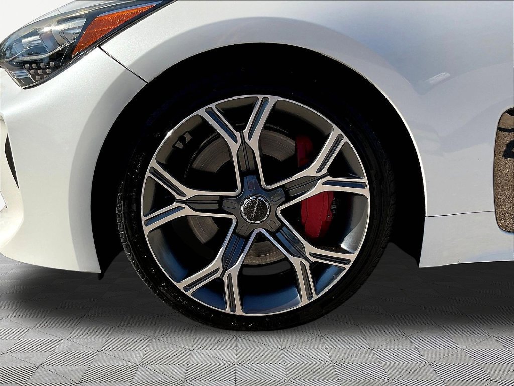 Used 2019 Kia Stinger GT1 RWD image 37