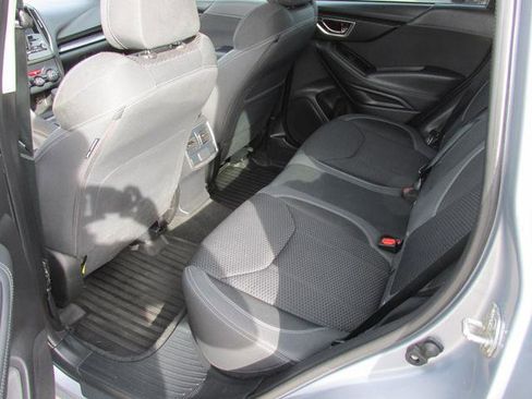 Used 2021 Subaru Forester Premium image 10