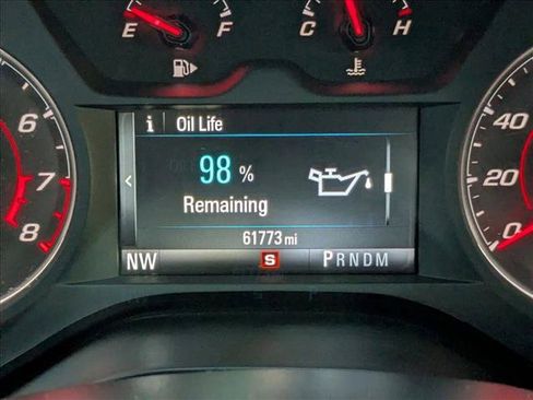 Used 2018 Chevrolet Camaro LT image 11