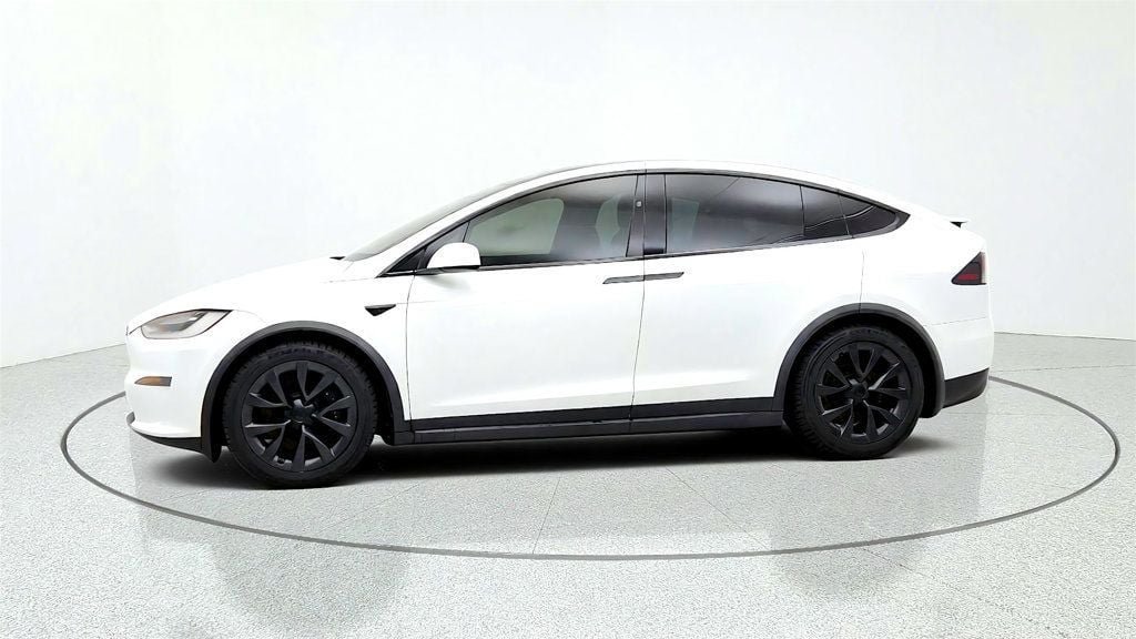 Used 2023 Tesla Model X AWD/4WD image 8