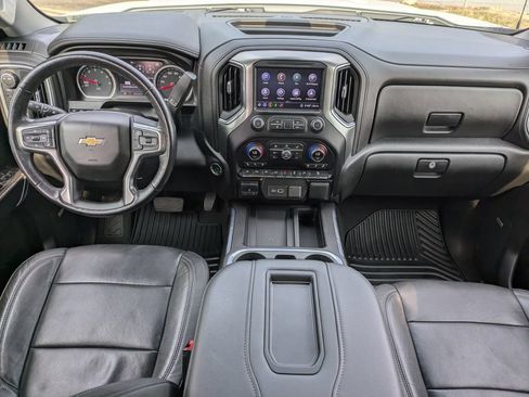 Used 2020 Chevrolet Silverado 1500 LTZ w/ LTZ Premium Package AWD/4WD image 16