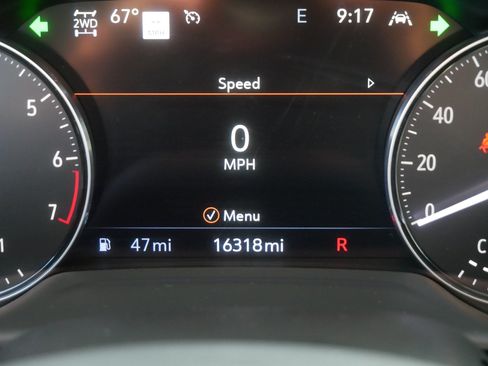 Used 2023 Buick Envision Avenir AWD/4WD image 38