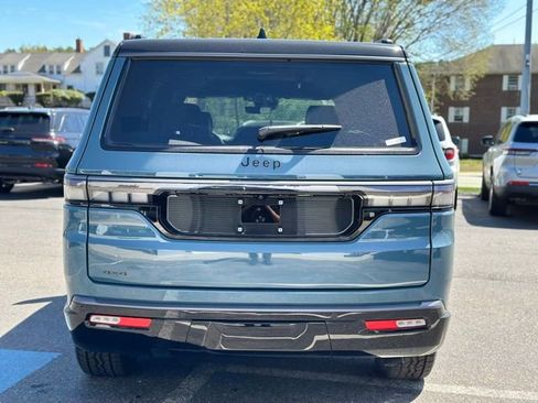 New 2026 Jeep Grand Wagoneer 4WD image 5