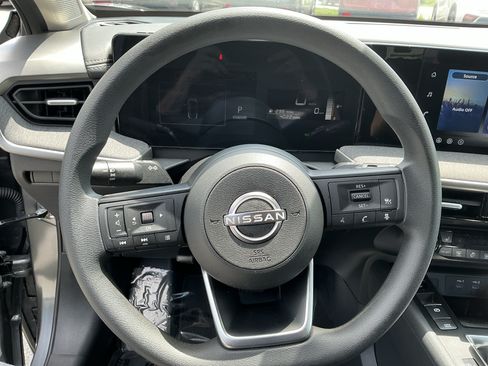 Used 2026 Nissan Kicks SV w/ Cold Weather Package AWD/4WD image 14
