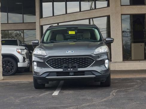 Used 2020 Ford Escape Titanium AWD/4WD image 7