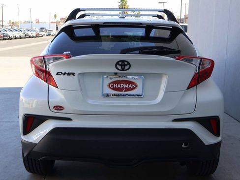 Used 2020 Toyota C-HR LE image 4