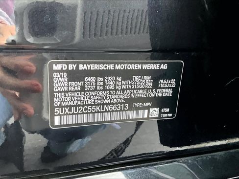 Used 2019 BMW X5 xDrive50i w/ M Sport Package image 36