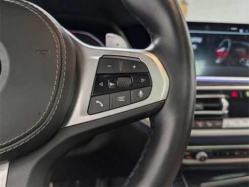 Used 2022 BMW X7 M50i w/ Dynamic Handling Package image 23