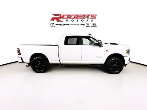 Used 2023 RAM 2500 Limited w/ Night Edition image 9