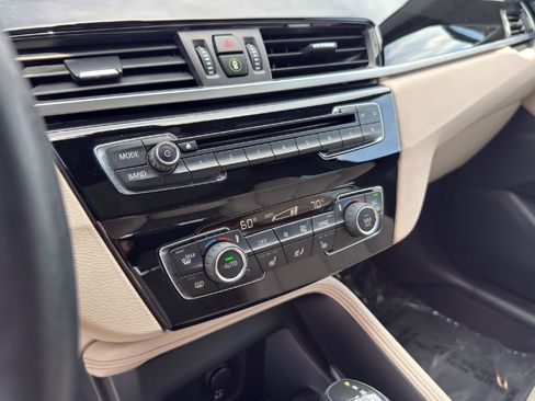Used 2019 BMW X1 sDrive28i w/ Convenience Package FWD image 19