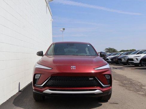 New 2025 Buick Envista Sport Touring w/ Convenience I Package image 7