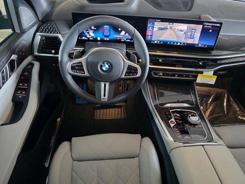 New 2026 BMW X5 M60i image 11