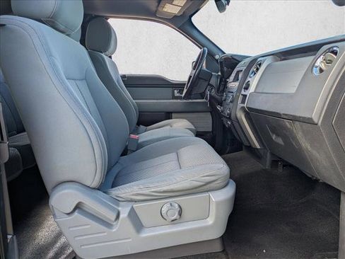 Used 2014 Ford F150 XLT w/ XLT Chrome Package image 16