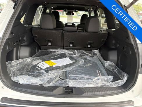 Certified 2025 Subaru Forester Sport AWD/4WD image 32