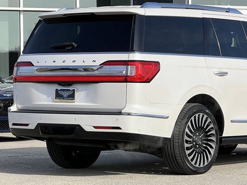 Used 2018 Lincoln Navigator Black Label w/ Cargo Package image 7