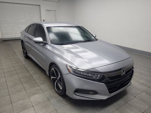 Used 2018 Honda Accord Sport image 13