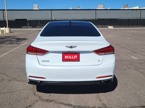 Used 2015 Hyundai Genesis 3.8 w/ Option Group 03 image 7