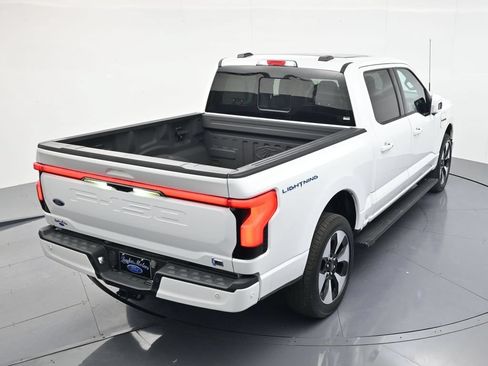 Used 2023 Ford F150 Lightning Platinum AWD/4WD image 38