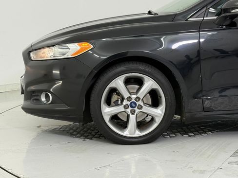 Used 2014 Ford Fusion SE image 12