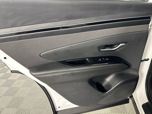 Used 2024 Hyundai Tucson Limited image 26