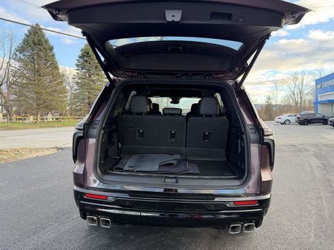 New 2026 Chevrolet Traverse RS image 18
