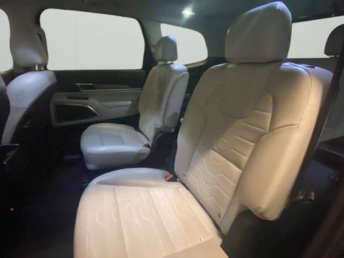 Used 2021 Kia Telluride SX w/ SX Prestige Package AWD/4WD image 11