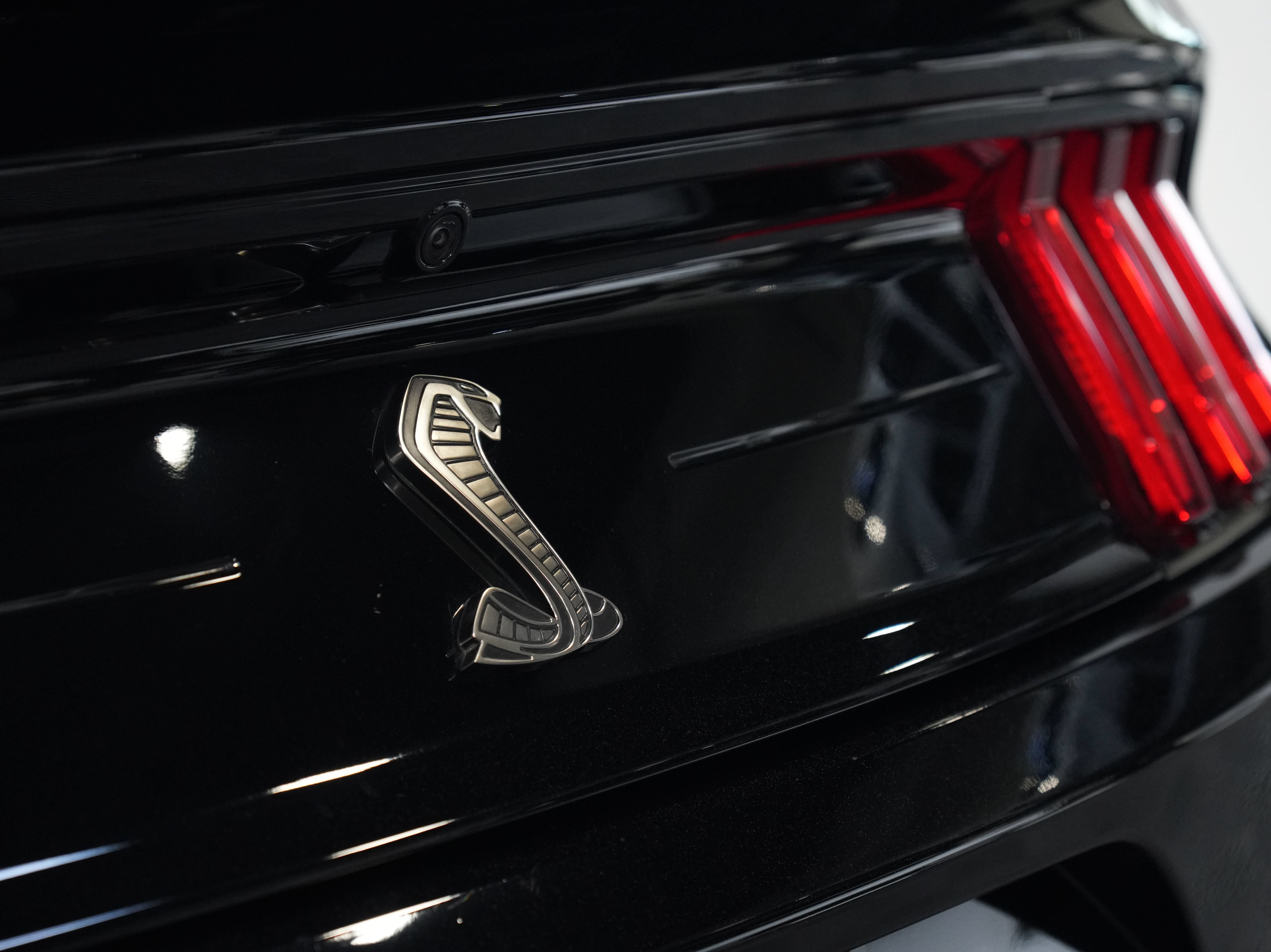 Used 2021 Ford Mustang Shelby GT500 RWD image 19
