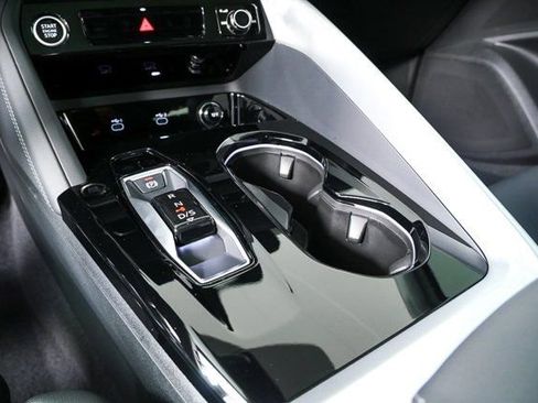 New 2025 Audi Q5 Premium Plus image 18