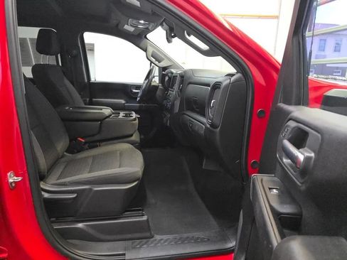 Used 2024 Chevrolet Silverado 2500 Custom w/ Custom Value Package AWD/4WD image 15