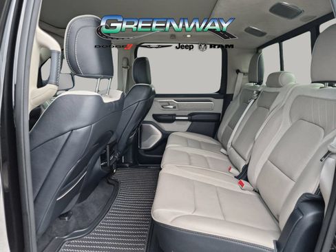 Used 2022 RAM 1500 Limited AWD/4WD image 12
