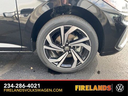 New 2026 Volkswagen Jetta SEL image 19