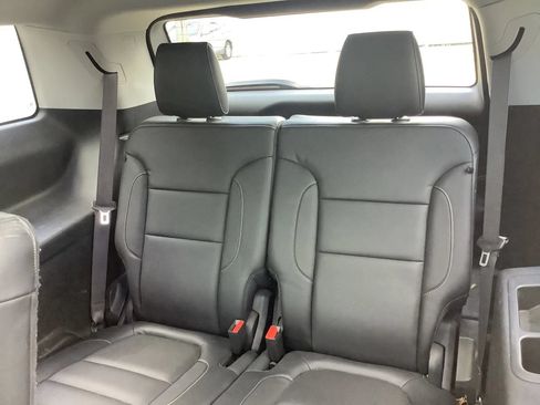 Used 2017 GMC Acadia SLT FWD image 17
