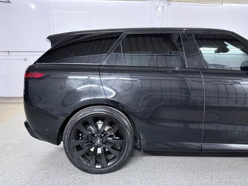 Used 2023 Land Rover Range Rover Sport SE Dynamic AWD/4WD image 7