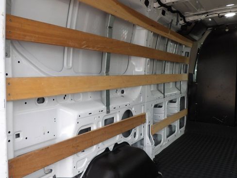 Used 2024 Ford Transit 250 Low Roof w/ Exterior Upgrade Package RWD image 28