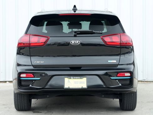 Used 2020 Kia Niro EX image 10