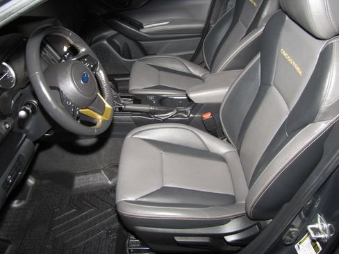 Used 2022 Subaru Crosstrek 2.5i Sport w/ Moonroof Package AWD/4WD image 9