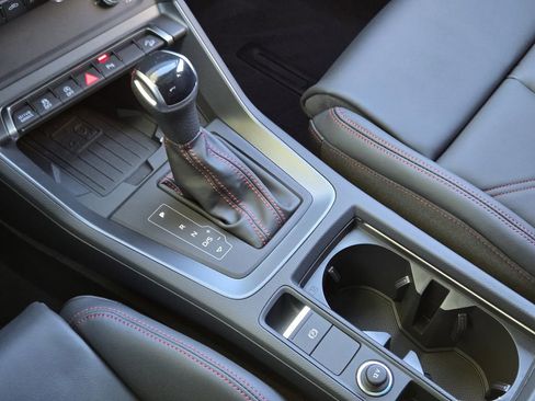 New 2025 Audi Q3 2.0T Premium Plus image 23