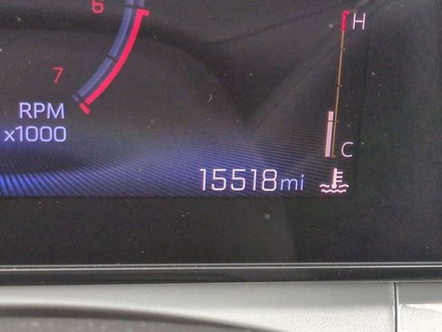 Certified 2025 Chevrolet Trax LT image 31