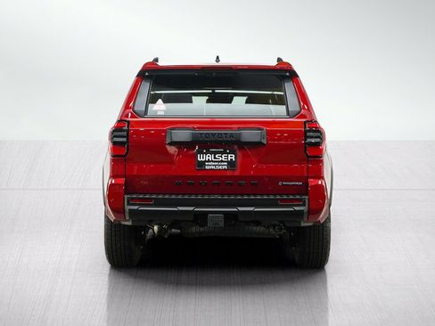 Used 2025 Toyota 4Runner TRD Off-Road Premium AWD/4WD image 4