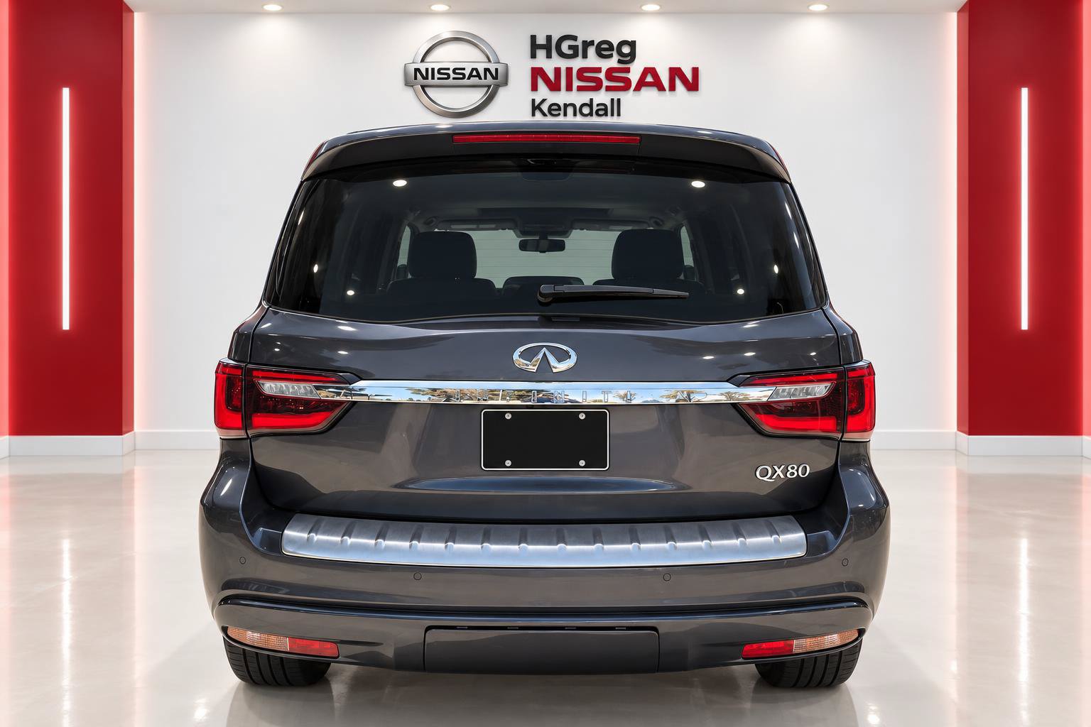 Used 2024 INFINITI QX80 Luxe RWD image 6