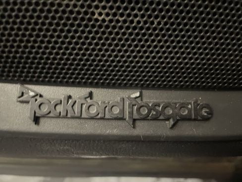 Used 2016 Nissan Titan SL image 18