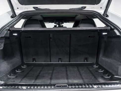 Used 2021 Lamborghini Urus image 62