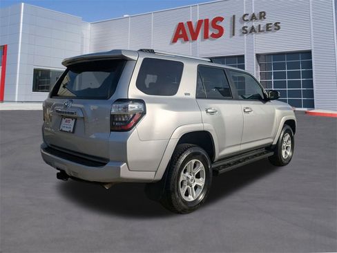 Used 2024 Toyota 4Runner SR5 Premium image 6