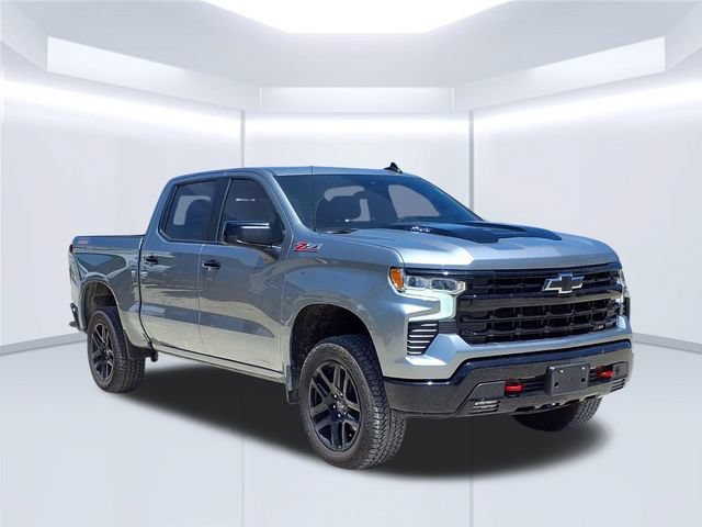 Used 2025 Chevrolet Silverado 1500 LT Trail Boss w/ Convenience Package II AWD/4WD image 30