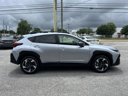 Used 2024 Subaru Crosstrek 2.5i Limited AWD/4WD image 5