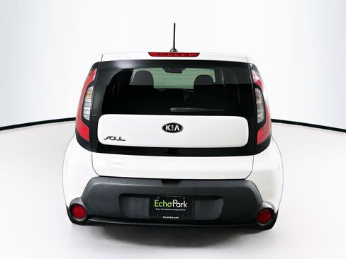 Used 2016 Kia Soul image 7