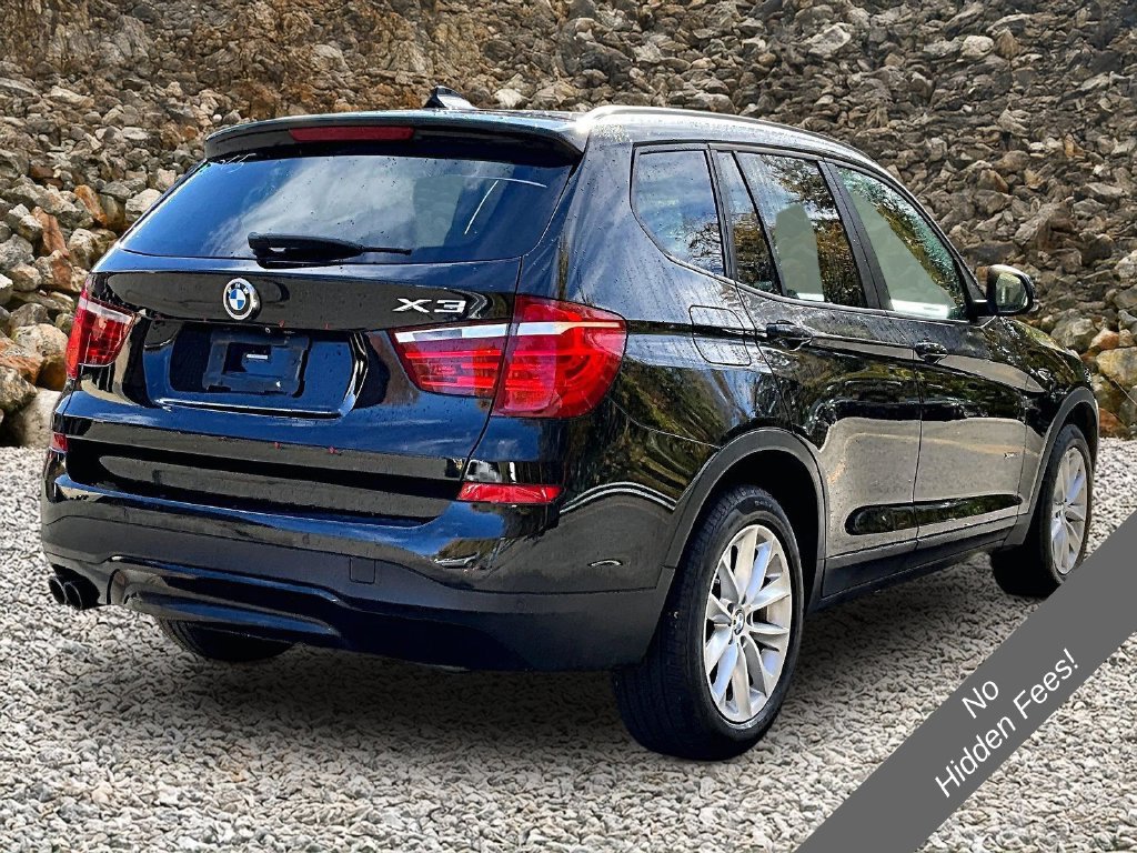 Used 2017 BMW X3 xDrive28i AWD/4WD image 2