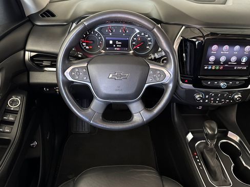 Used 2021 Chevrolet Traverse RS FWD image 31